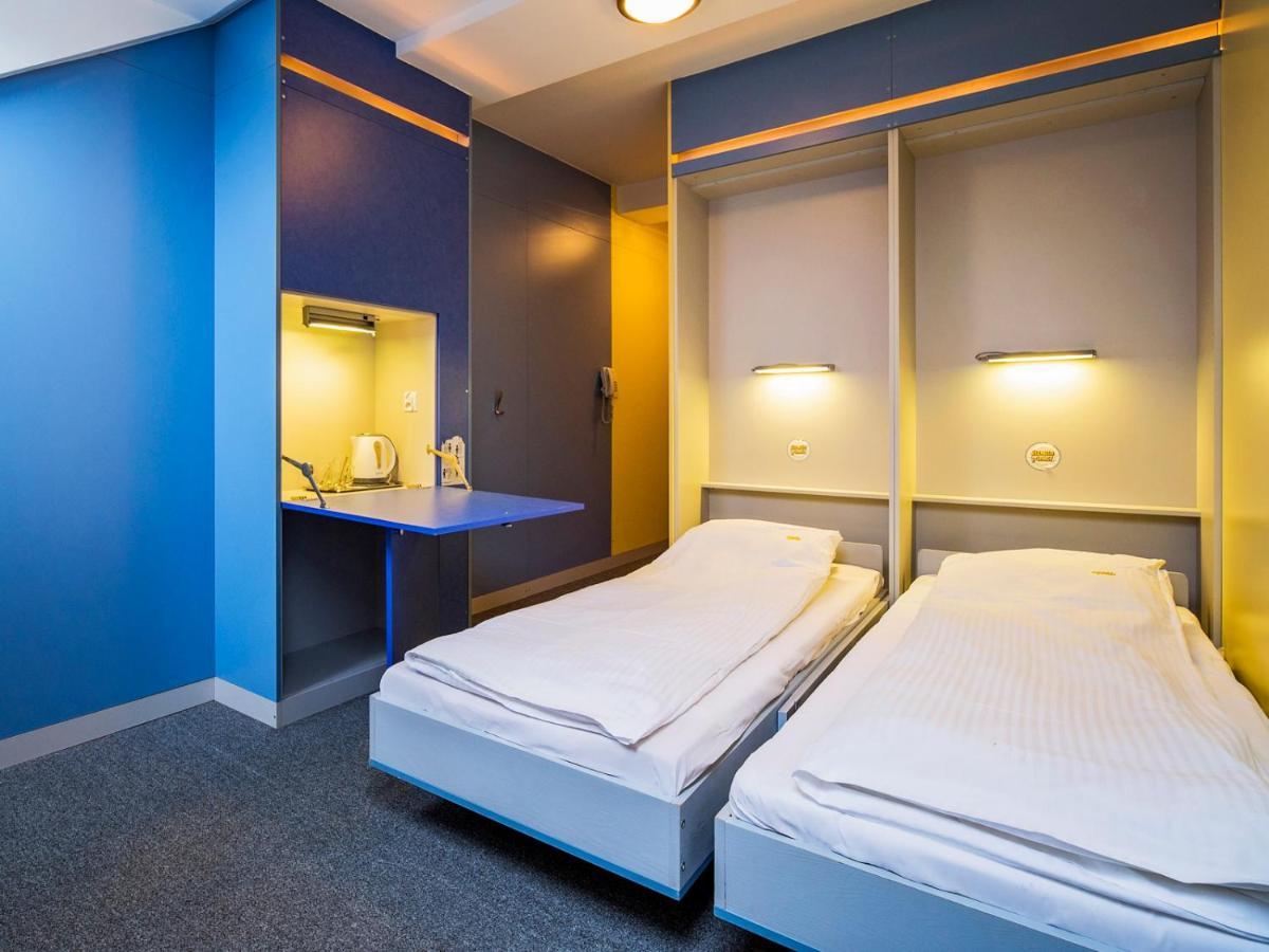 Elemels Planet Bed & Breakfast Устрон Екстериор снимка