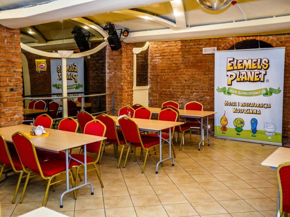 Elemels Planet Bed & Breakfast Устрон Екстериор снимка